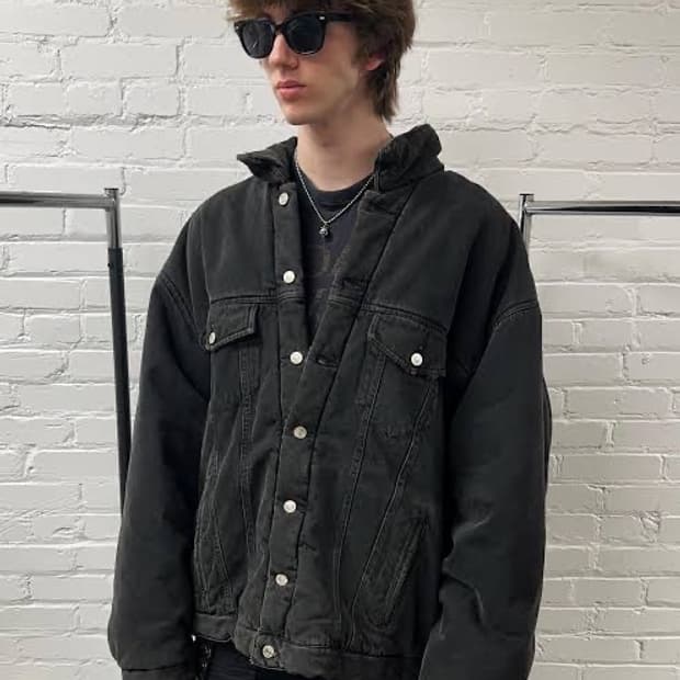 ( 급처 )  에이삽바리 와 양갱님의 발렌시아가 데님 패딩 자켓 흑청