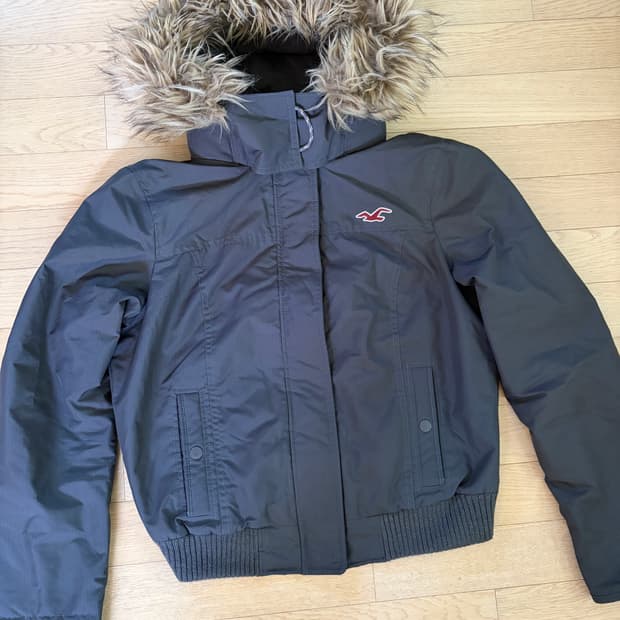 홀리스터 퍼 파카