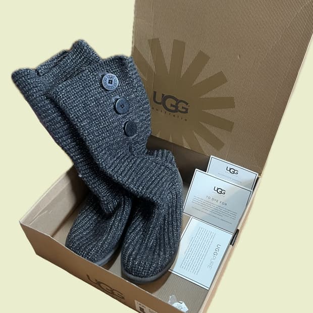 풀박! 상태 A+ 어그 카디 부츠 차콜 그레이