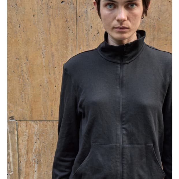 머듈 넥집업 블랙