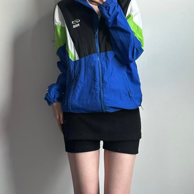 푸마 자수로고 올드스쿨 배색 바람막이 자켓