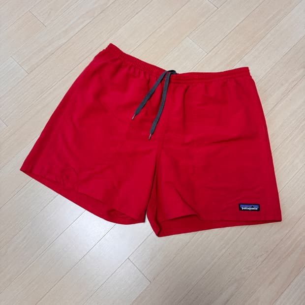 파타고니아 배기스 5인치 반바지 M