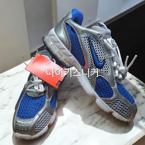 나이키 에어줌 스피리돈 케이지 바사티로얄 265 270 280판매합니다