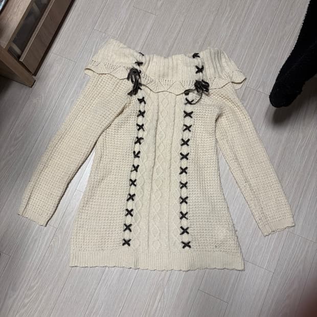 엑시즈팜 오프숄더 니트 원피스 빈티지