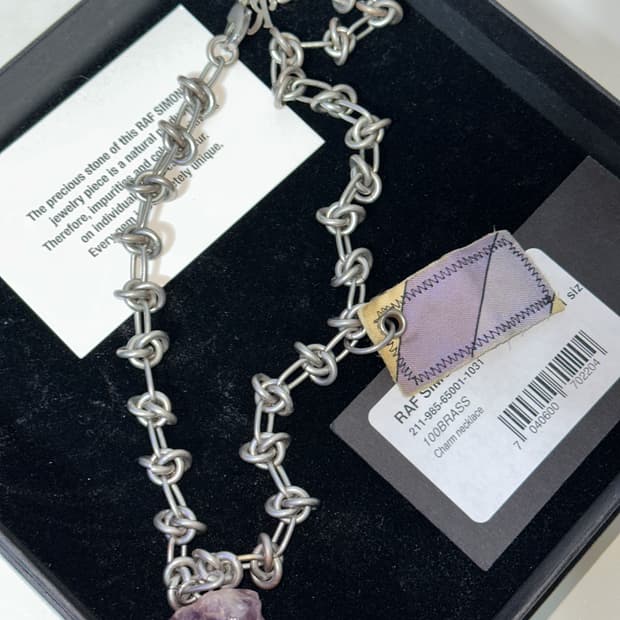 라프시몬스 스톤 참 목걸이