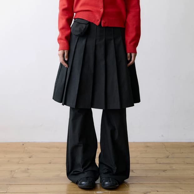더콜디스트모먼트 TCM skirt layered pants (black)