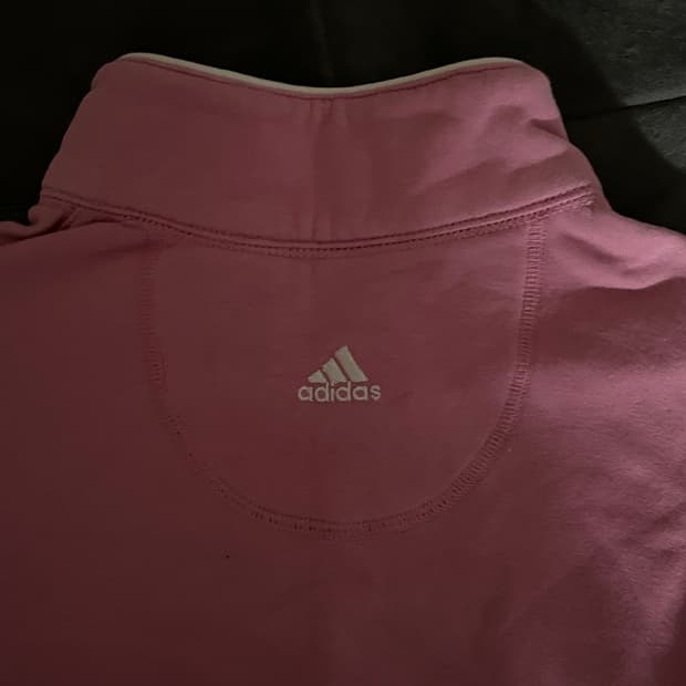 아디다스 핑크 슬림 티셔츠