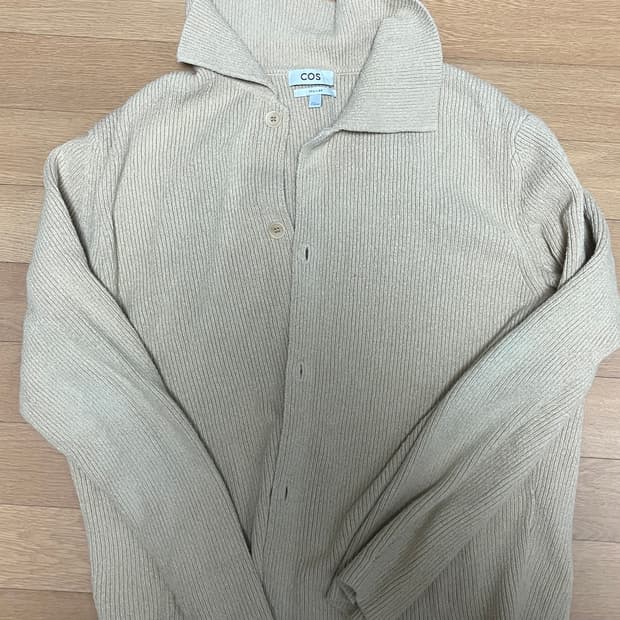 COS 베이지 니트 가디건 XL 팝니다