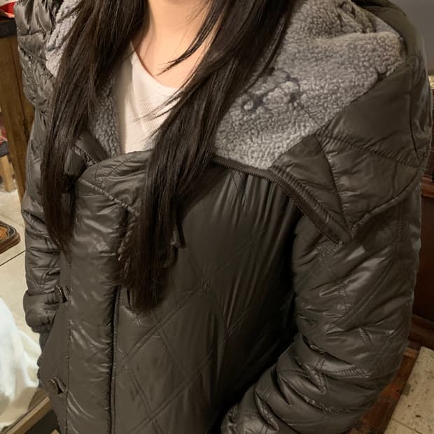 45rpm 보아 사선버튼 다운 퀼팅 패딩