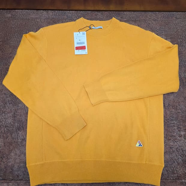 [새제품] 자라 라운드넥 코튼 니트 M