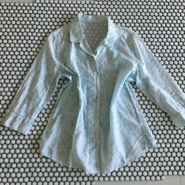 rose shirt