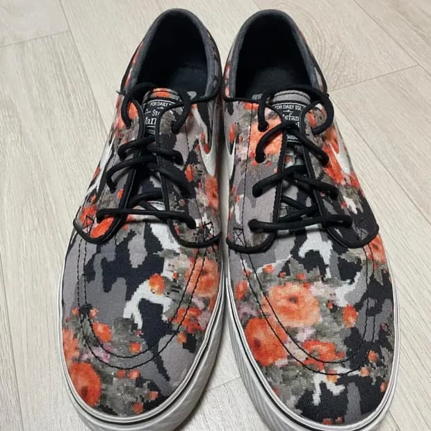 나이키 sb 줌 야노스키 디지털 플로랄