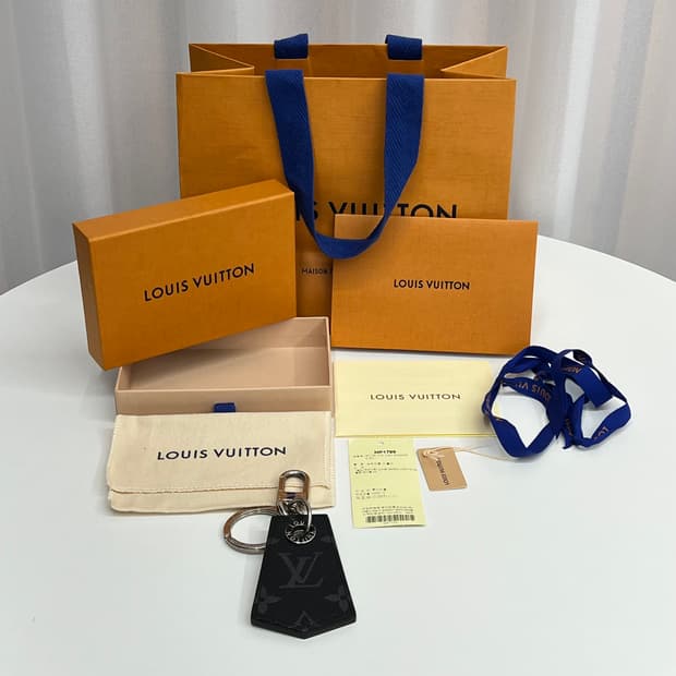 루이비통 이클립스 엉샤프 키링