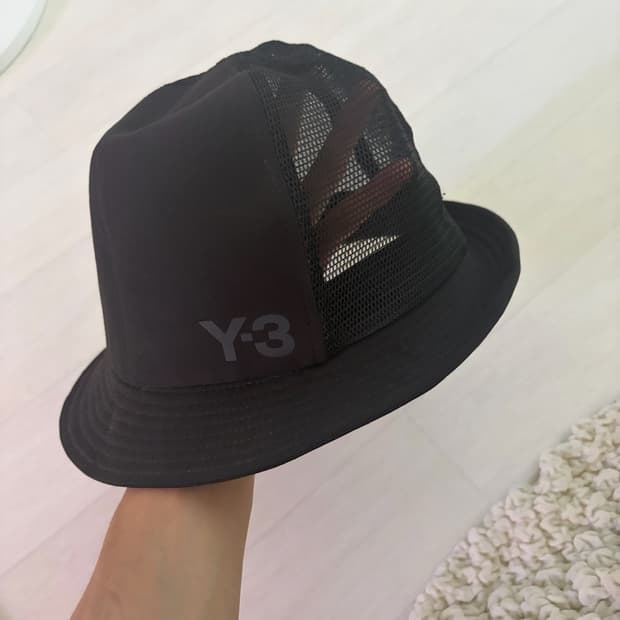 Y-3 벙거지모자 정품