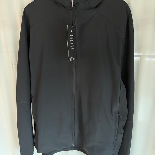 룰루레몬 Warp Light jacket 블랙 자켓