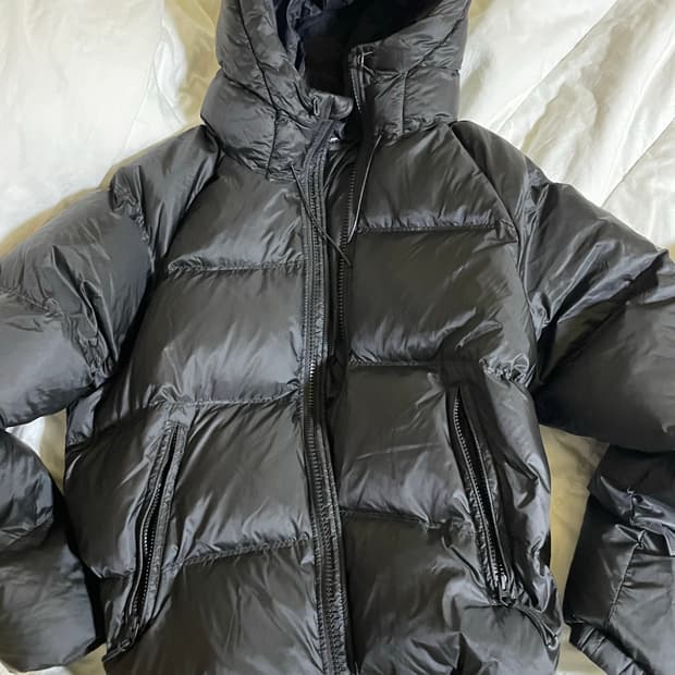 자라x올캡스 스튜디오 패딩