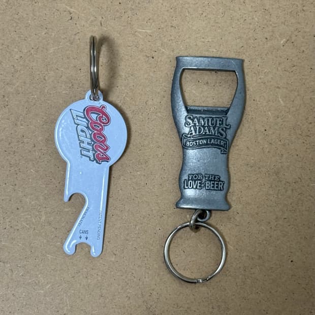 빈티지 맥주 오프너 키체인