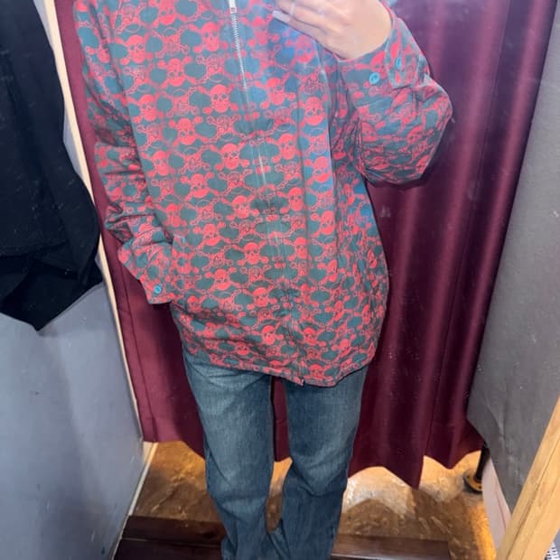 life's a beach 스컬 자켓