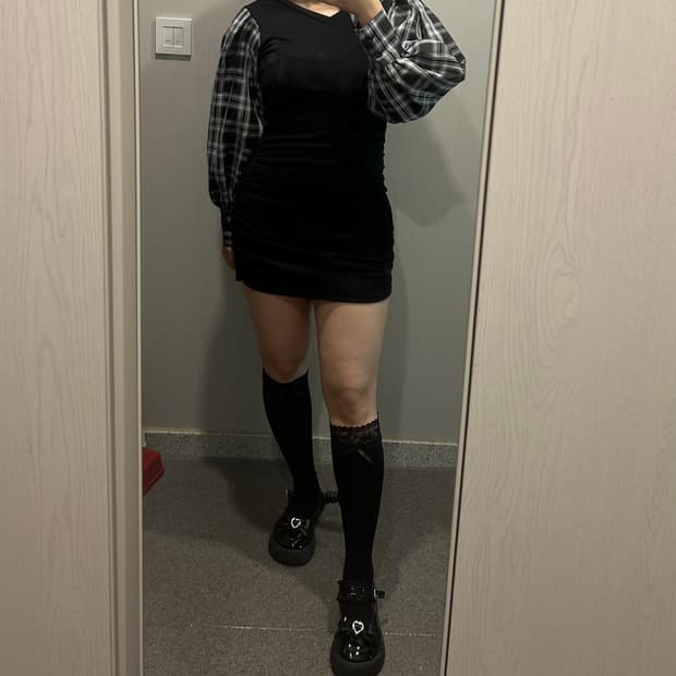 어반드레스 벌룬 소매 원피스