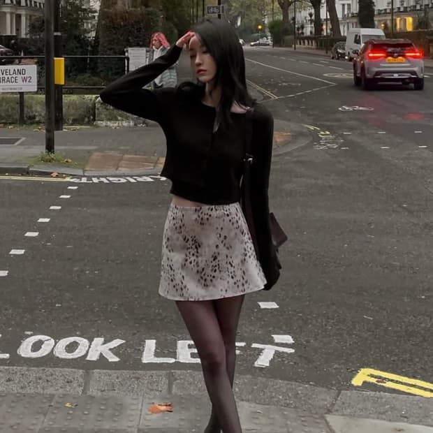 레터앤 호피 레오파드 미니 스커트s