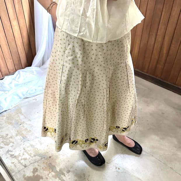 LAURA ASHLEY floral midi skirt