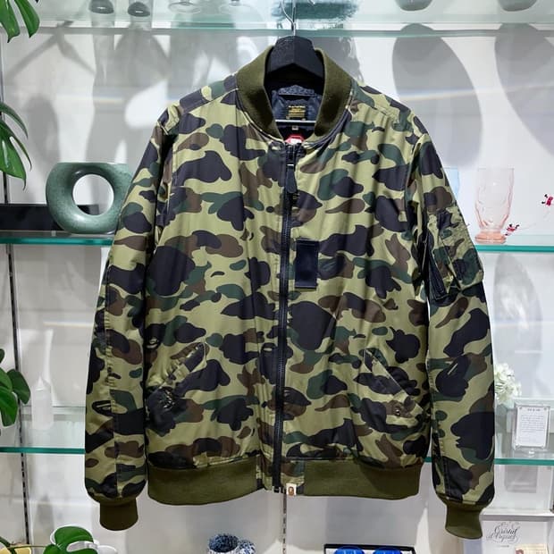 베이프 camo light wind stopper jacket