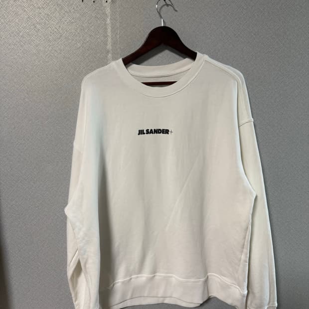 질샌더 남성 맨투맨