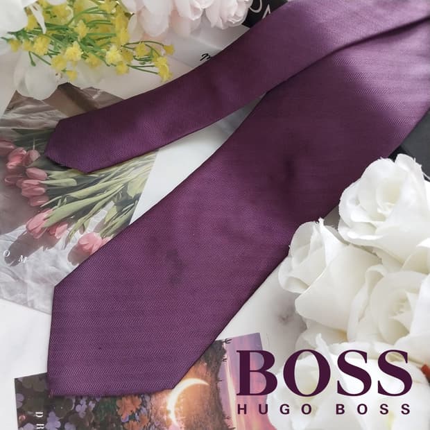휴고보스 실크 퍼플 헤링본 넥타이 9cm B등급 K1159
