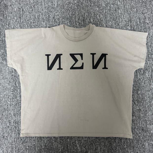 이지 고샤 반팔