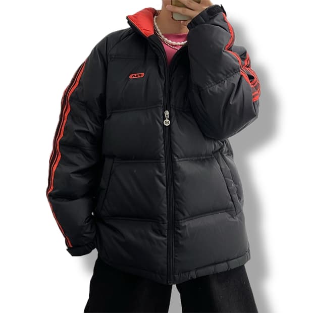 휠라 00s 사이드라인 덕다운 패딩