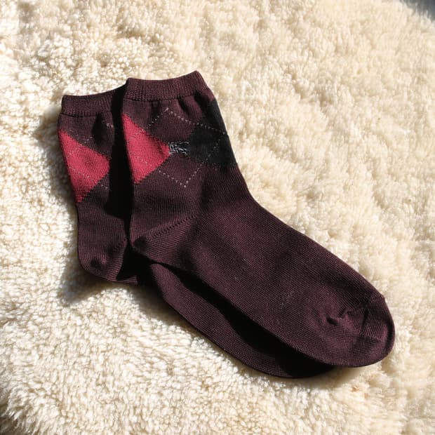 버버리 아가일 패턴 양말 (남성용)