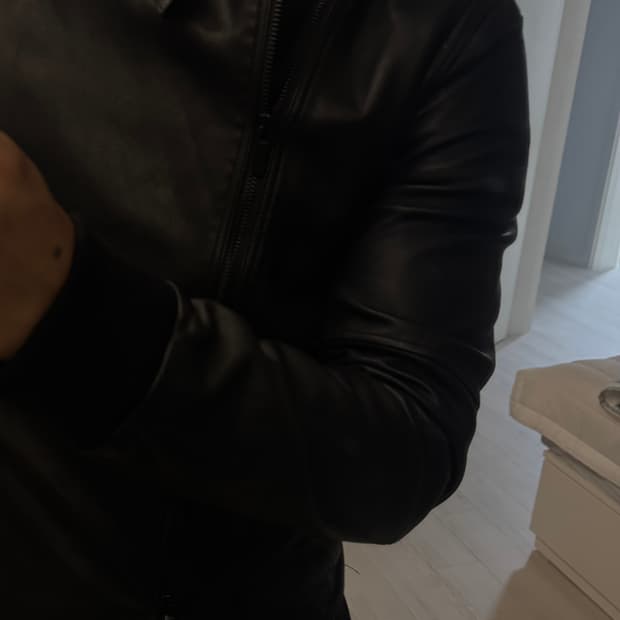 사이드 지퍼 레더자켓