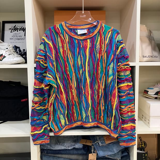 쿠지 멀티컬러 3D 케이블 니트 스웨터 S