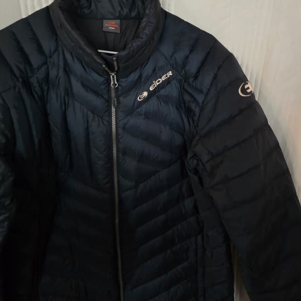 아이더 오리털 경량패딩 