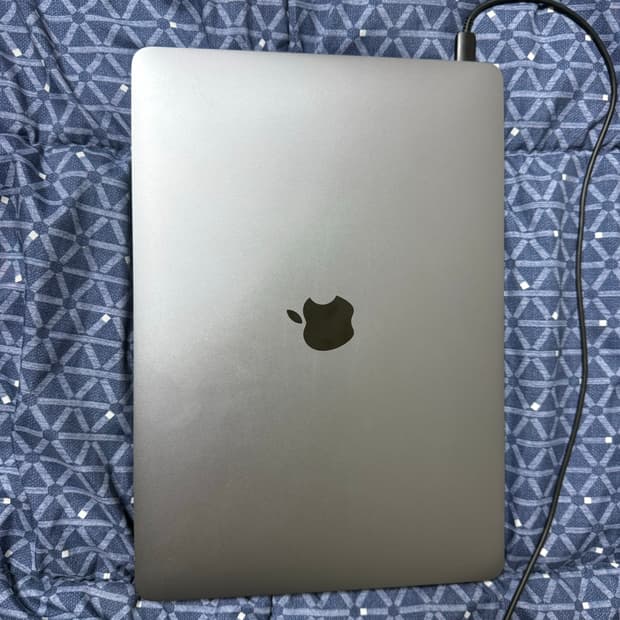 애플 맥북에어 2018