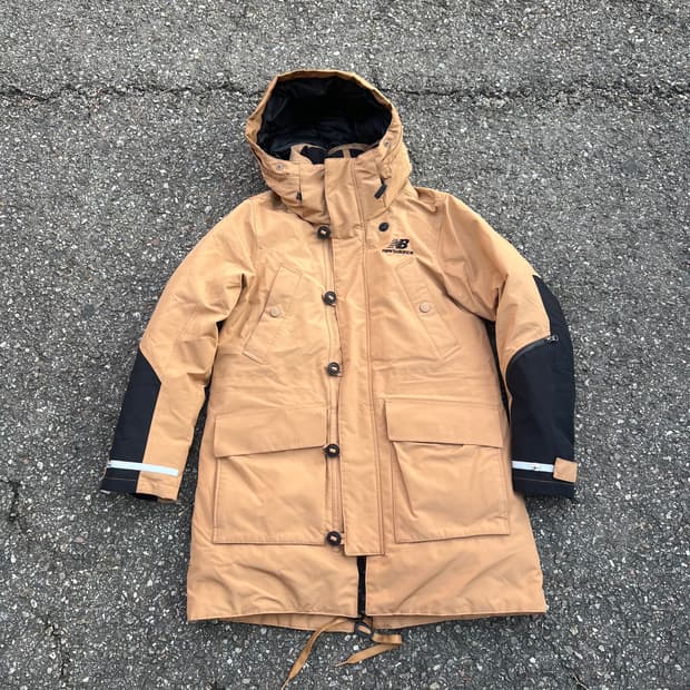 뉴발란스 카키색 롱패딩 점퍼