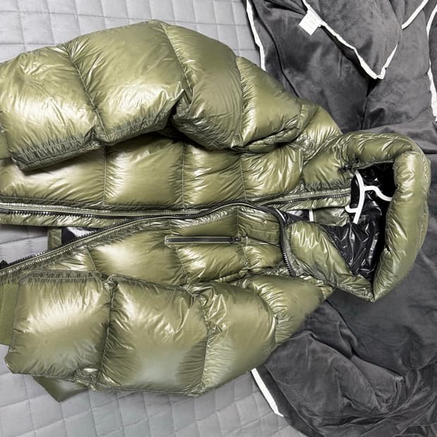 무신사 스탠다드 패딩 L사이즈