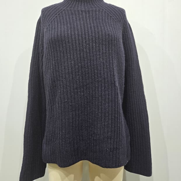 막스마라 네이비 톤넥 니트 스웨터