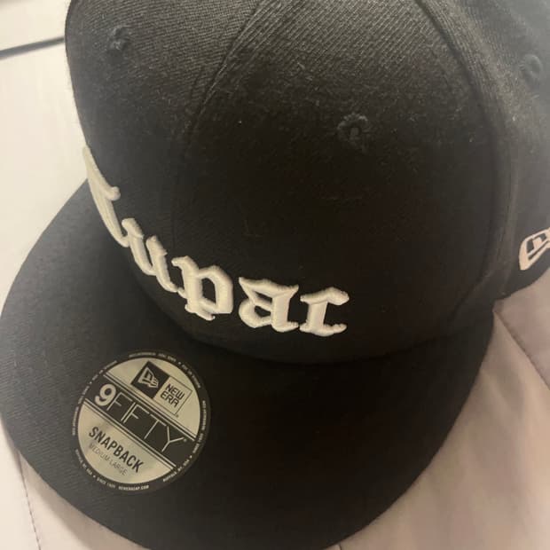 ㄹㅈㄷ희귀템 뉴에라 투팍 스냅백(한정판)