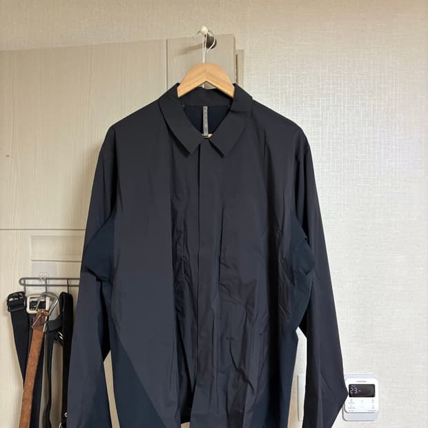 베일런스 페르마 자켓 FERMAT JACKET