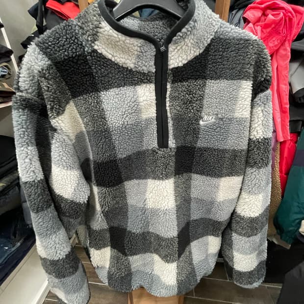 나이키 후리스 105