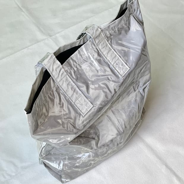 H&M 실버 가방 백 리플렉티브 PVC 쇼퍼 숄더백 토트백 