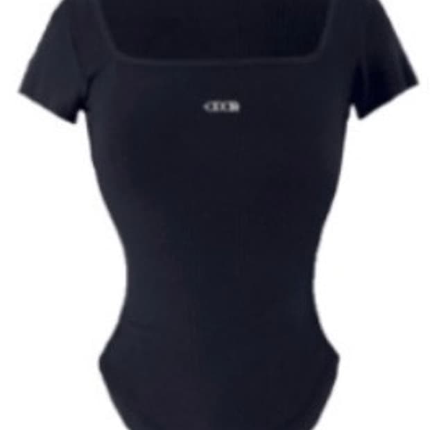 오도어 Square half tee 네이비