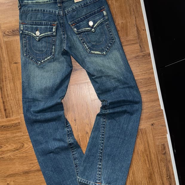 트루릴리젼 부츠컷 데님