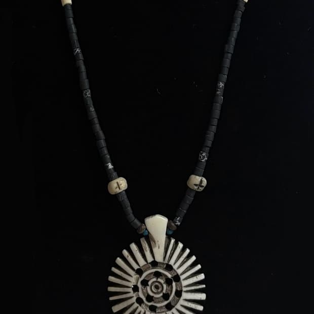 hanabi necklace