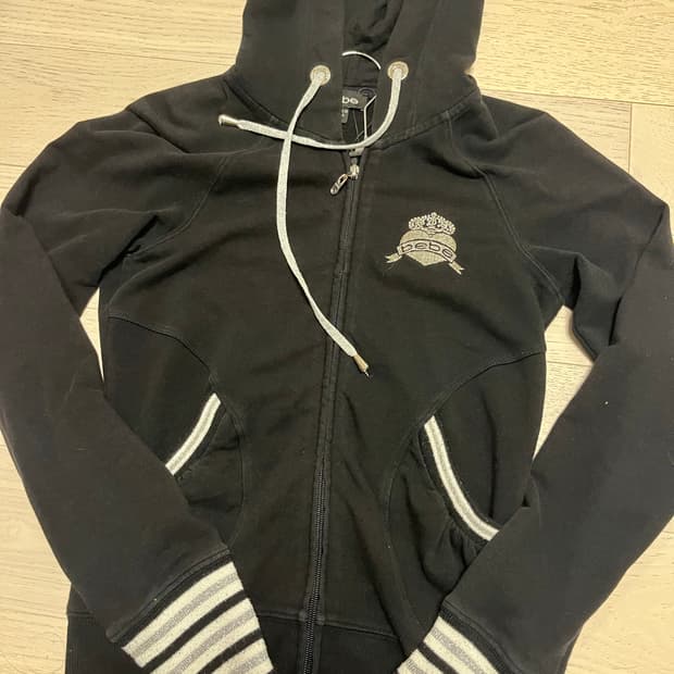 bebe 베베 후드집업