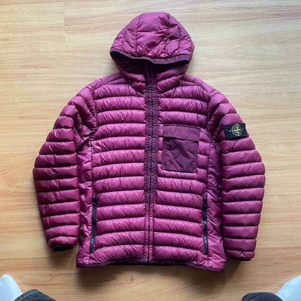 스톤아일랜드 가먼트 다이드 마이크로 얀 다운자켓