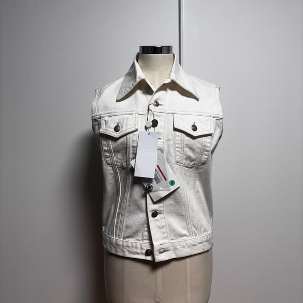 새상품)S) 21SS 메종 마르지엘라 포스티치 화이트 데님 베스트