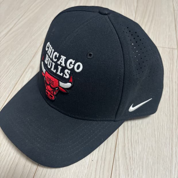 나이키 뉴애라 콜라보NBA 어센틱 시카고불스 스냅백 모자