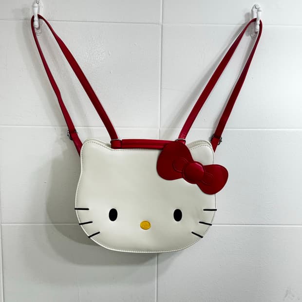 헬로키티 백팩 